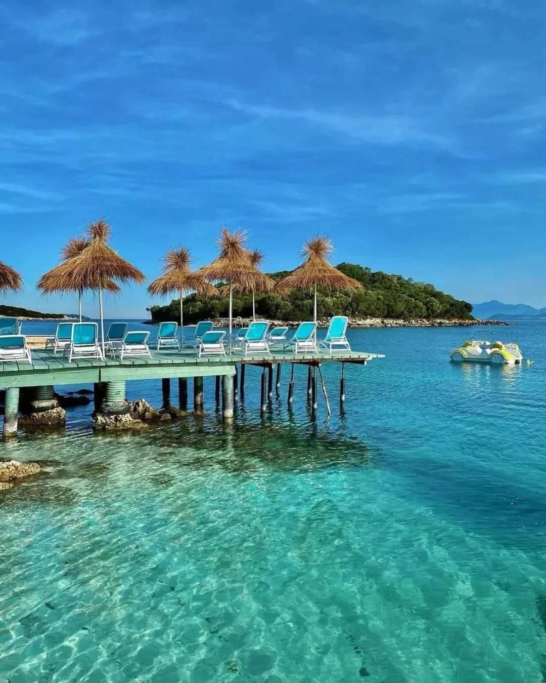 Ksamil Holiday Екстериор снимка