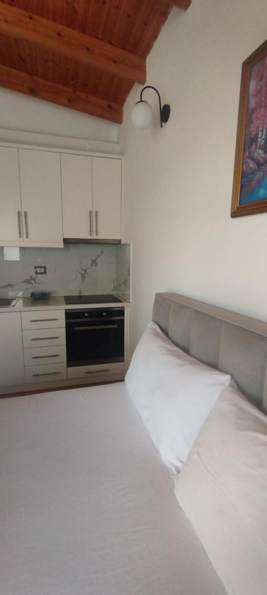 Ksamil Holiday Екстериор снимка