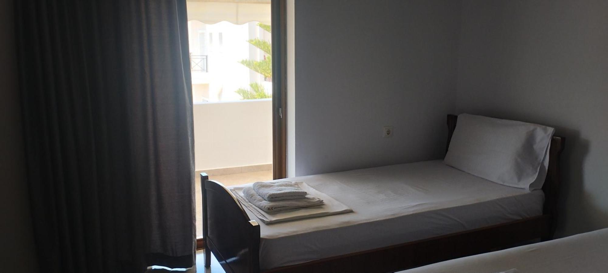 Ksamil Holiday Екстериор снимка